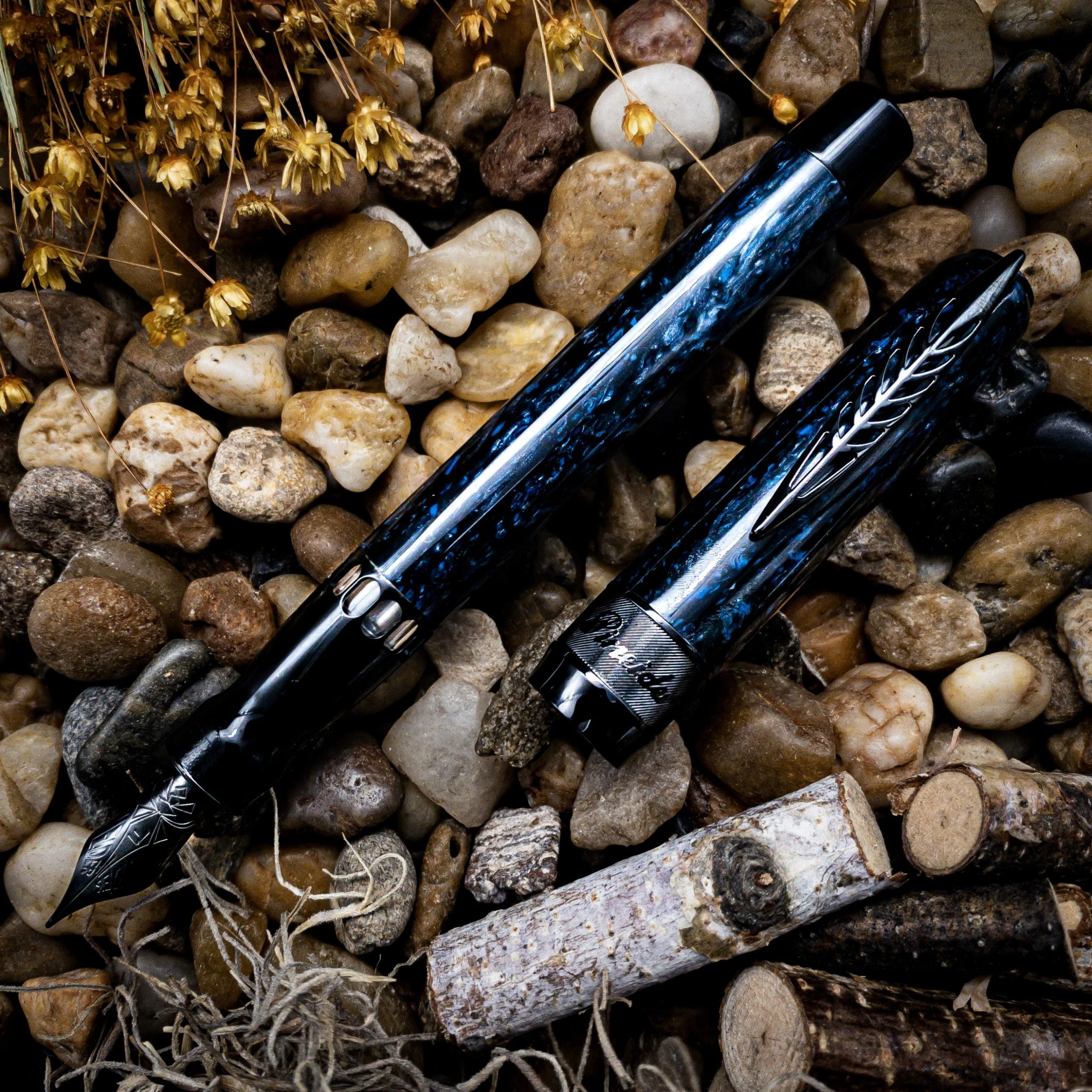 Pineider La Grande Bellezza Rocco Fountain Pen, Blue 3 Pineider La Grande Bellezza Rocco Fountain Pen, Blue