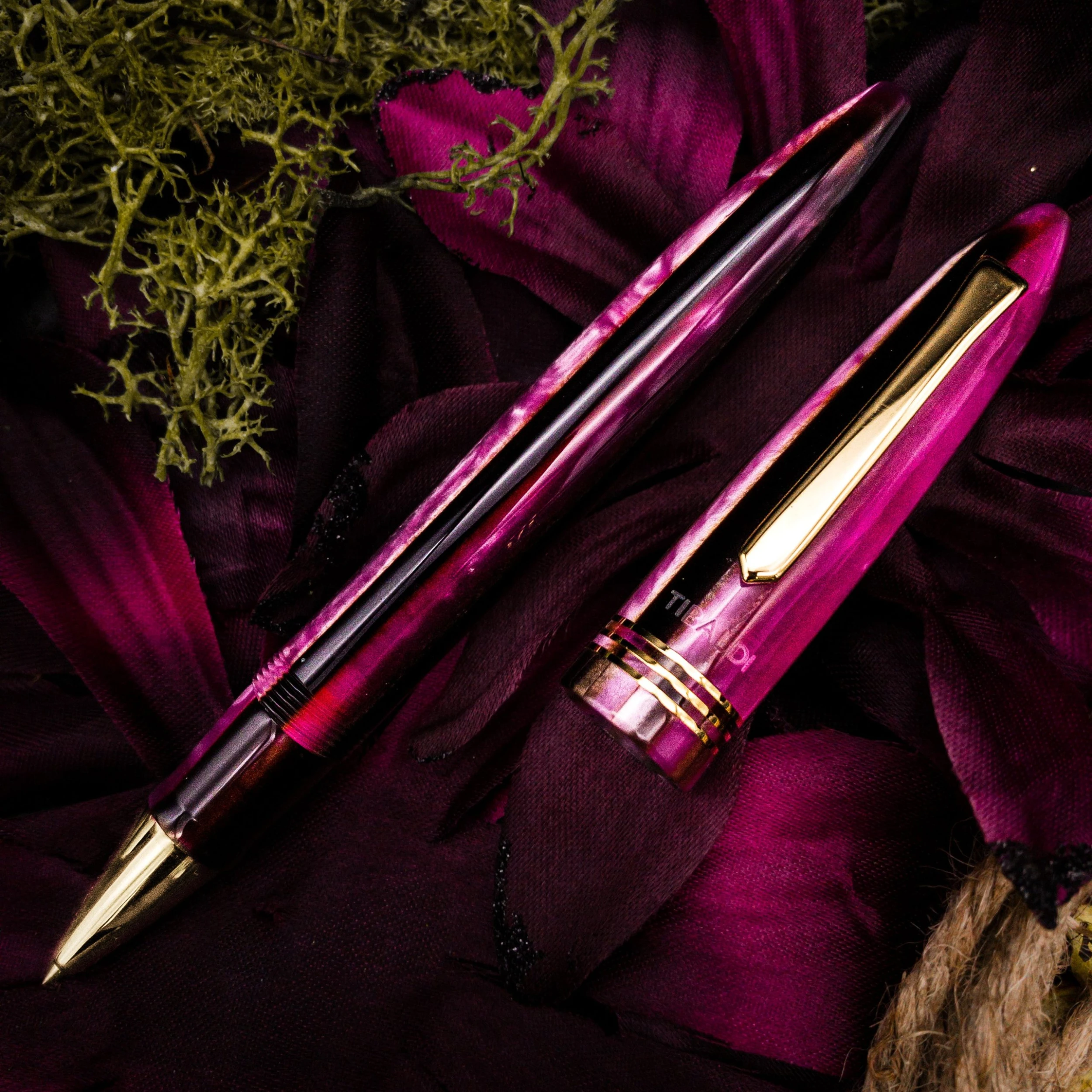 Tibaldi Bonania Zany Brown & Pink Rollerball Pen 3 Tibaldi Bonania Zany Brown & Pink Rollerball Pen