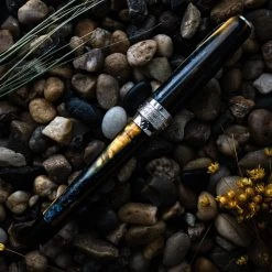 Pineider Arco Blue Bee Limited Edition Rollerball Pen 9 Pineider Arco Blue Bee Limited Edition Rollerball Pen -Noodlers Store APC 08309