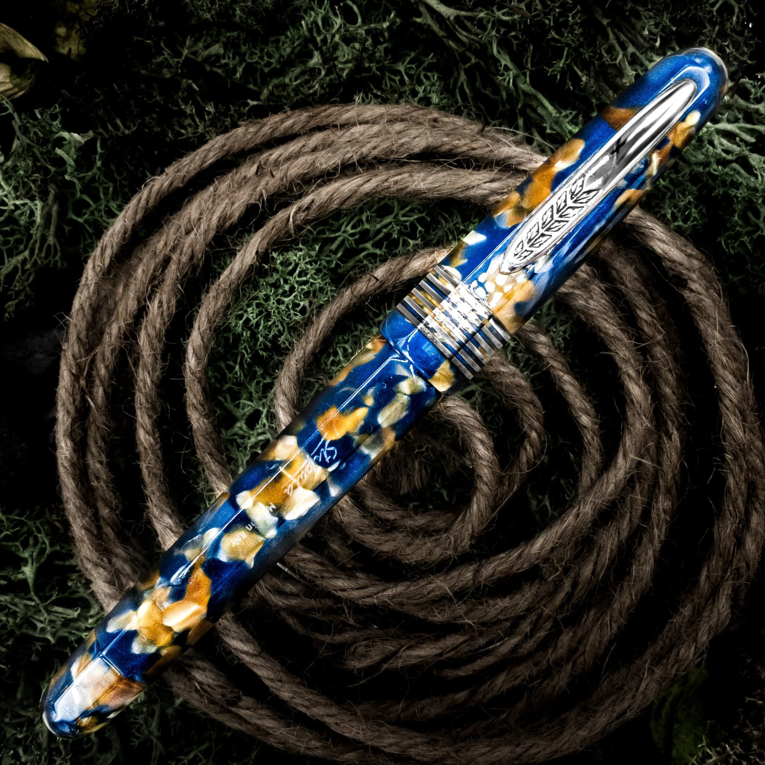 Stipula Limited Edition Etruria Faceted Fountian Pen, Champagne Blue 4 Stipula Limited Edition Etruria Faceted Fountian Pen, Champagne Blue - Image 2